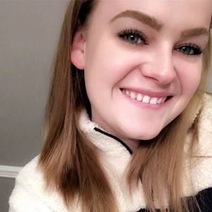 Meet your Posher, Michaela